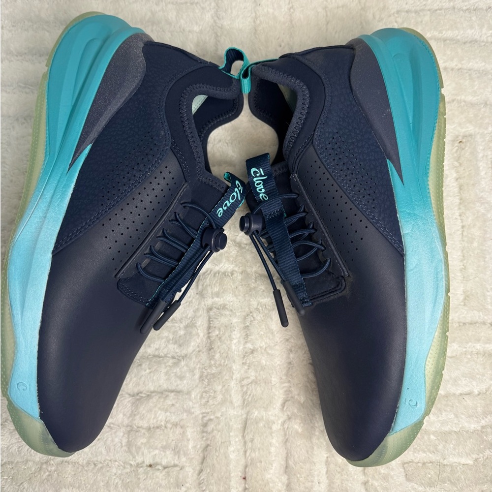 Clove Classic Sneaker in Navy - Nurse - Doctor - Medical - Healthcare - Picture 5 of 9